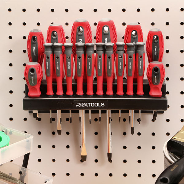 Product image for Great Working Tools 18 Piece Screwdriver Set - Magnetic Tips, Chrome Vanadium Steel Blades, Storage Rack