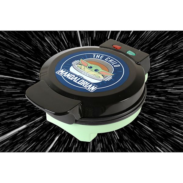 Uncanny Brands Mandalorian Waffle Maker